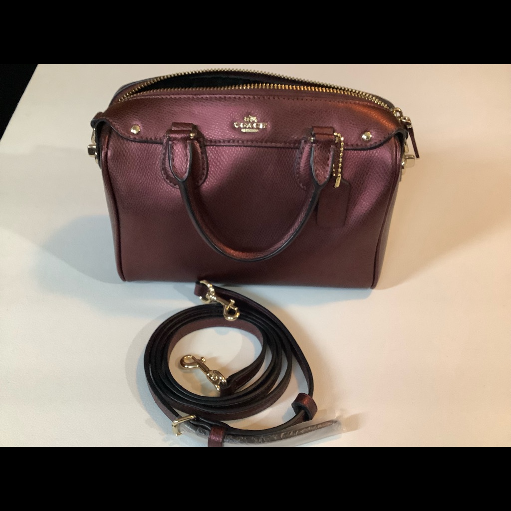 Coach Mini Bennet Crossbody Purse Pebble Leather